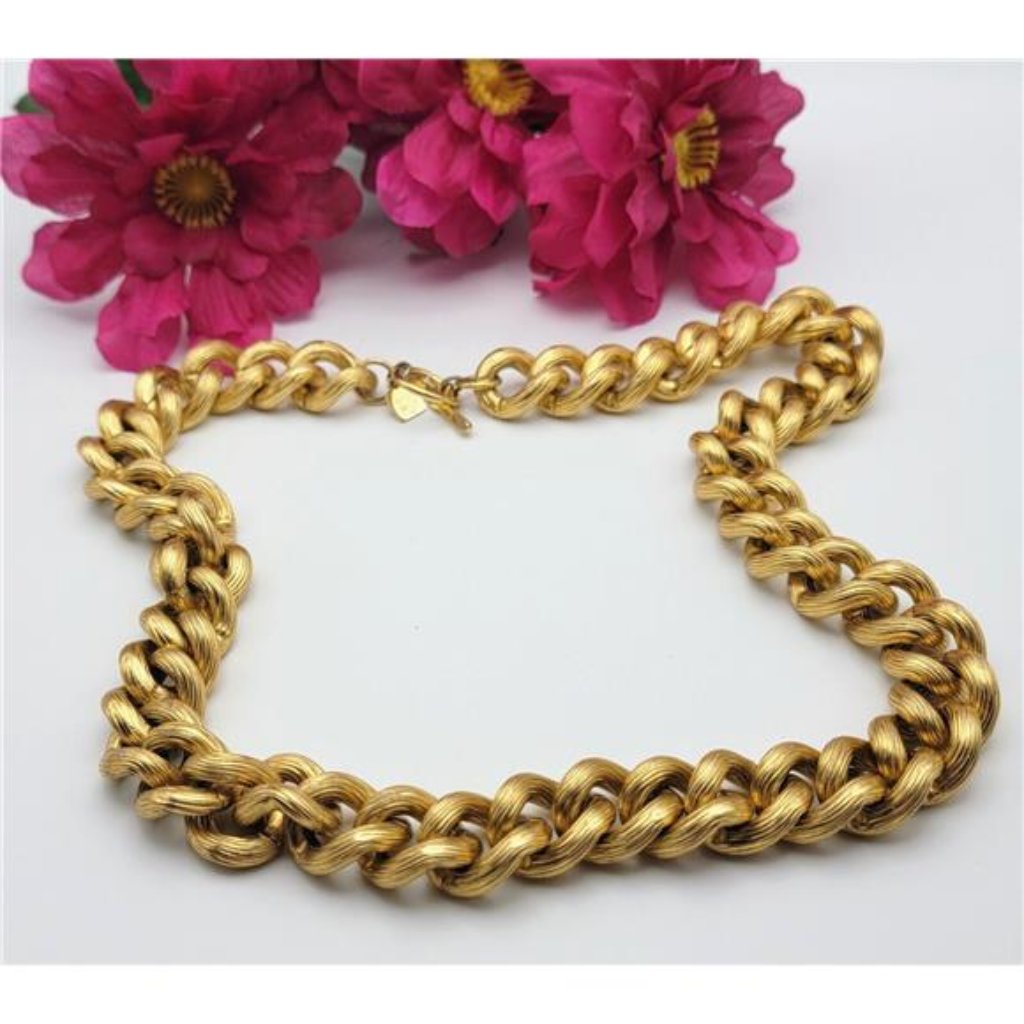 Anne Klein Vintage Gold Tone Curb Link Necklace 24 Inch Wide Textured Toggle 89$